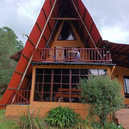 Chalets Amarelo Suesca Exteriör bild